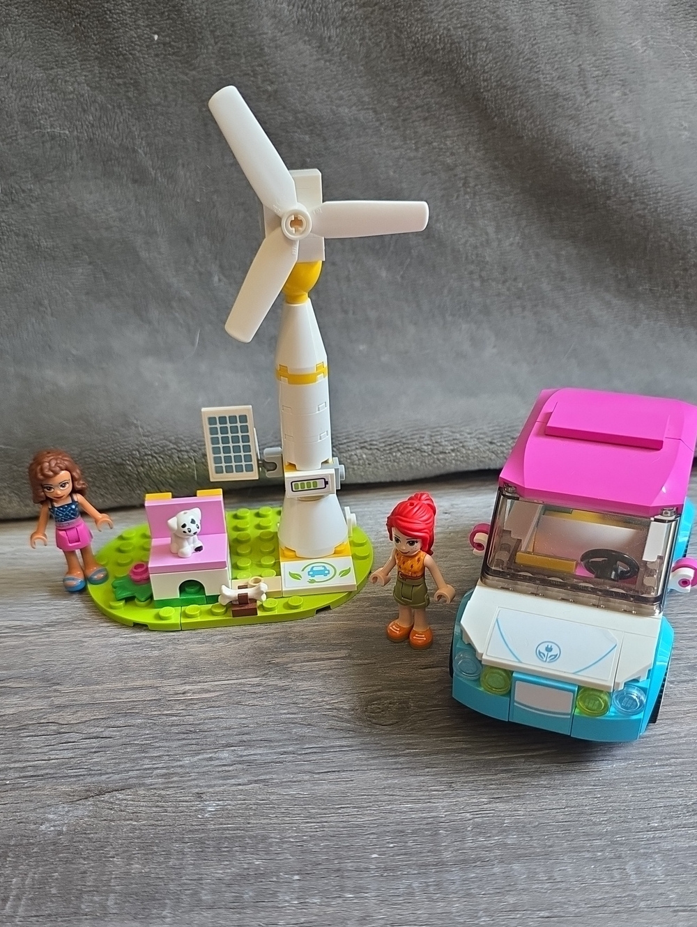 Lego FRIENDS Pink, White & Blue Eco Van with Wind Turbine Playset